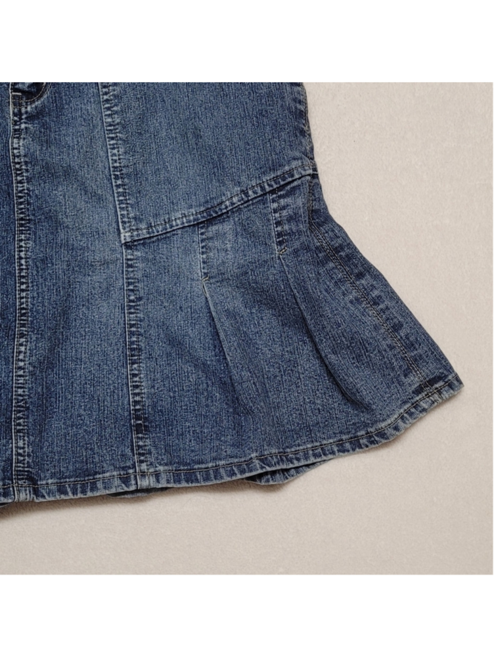 Vintage 90s Carolina Blues High Waist Stretchy Mid Wash Pleated Micro Mini Skirt - Picture 5 of 9